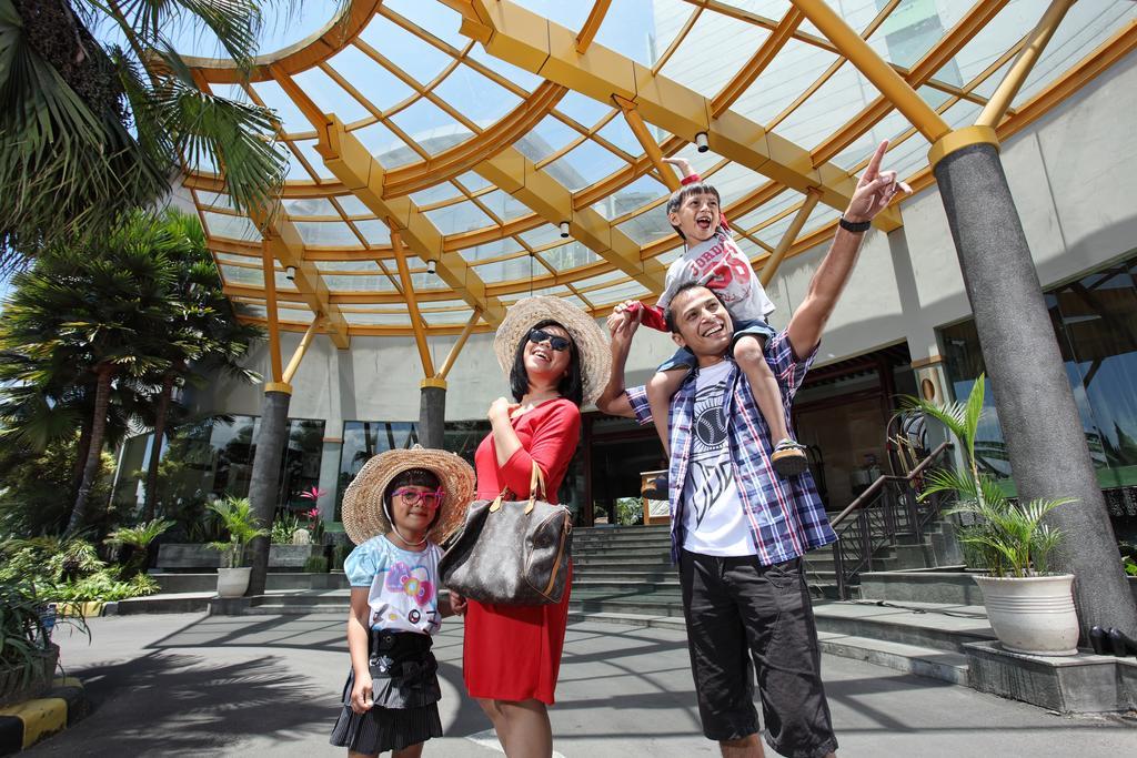 Banana Inn By Kagum Hotels Bandung Exterior photo