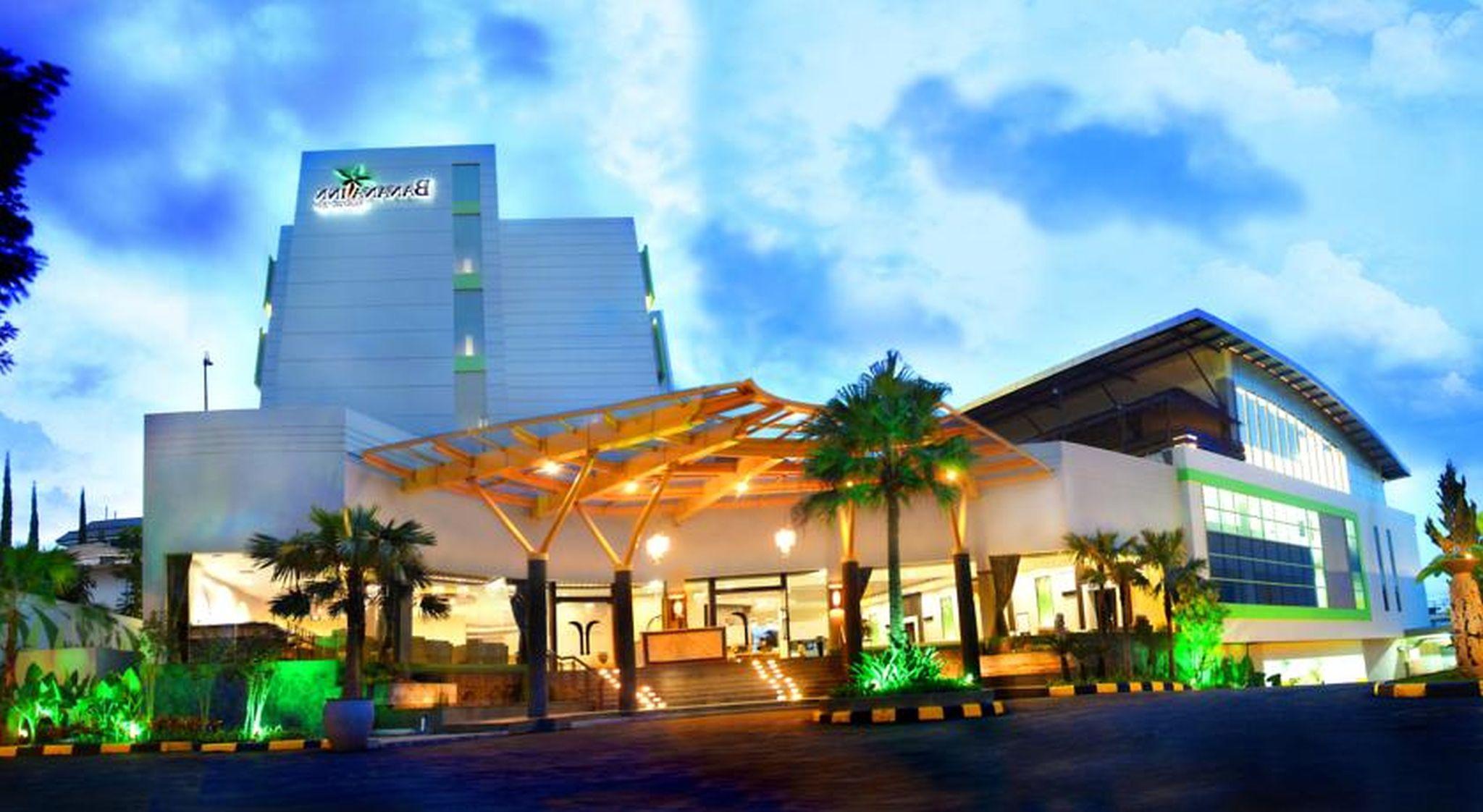 Banana Inn By Kagum Hotels Bandung Exterior photo