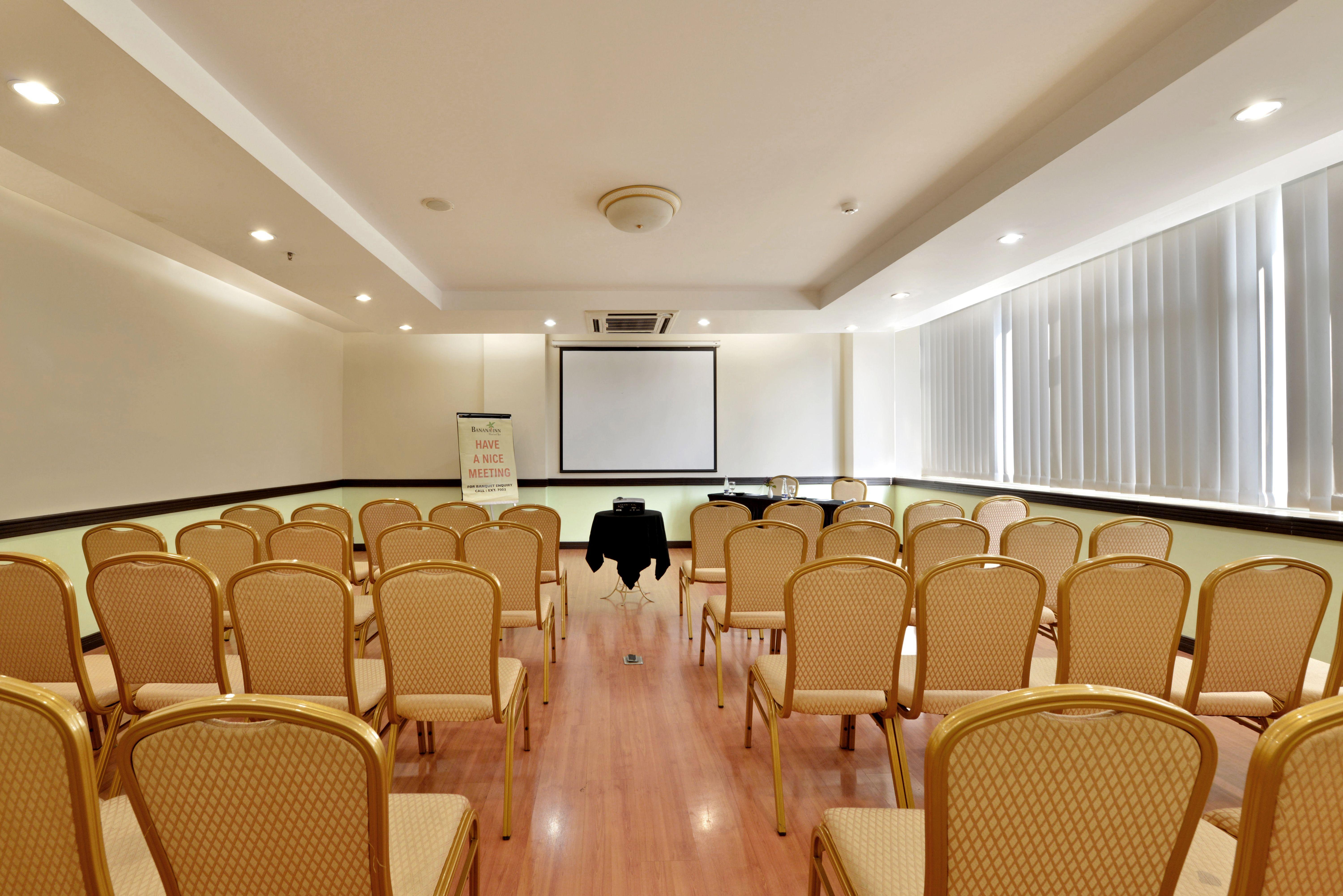 Banana Inn By Kagum Hotels Bandung Exterior photo